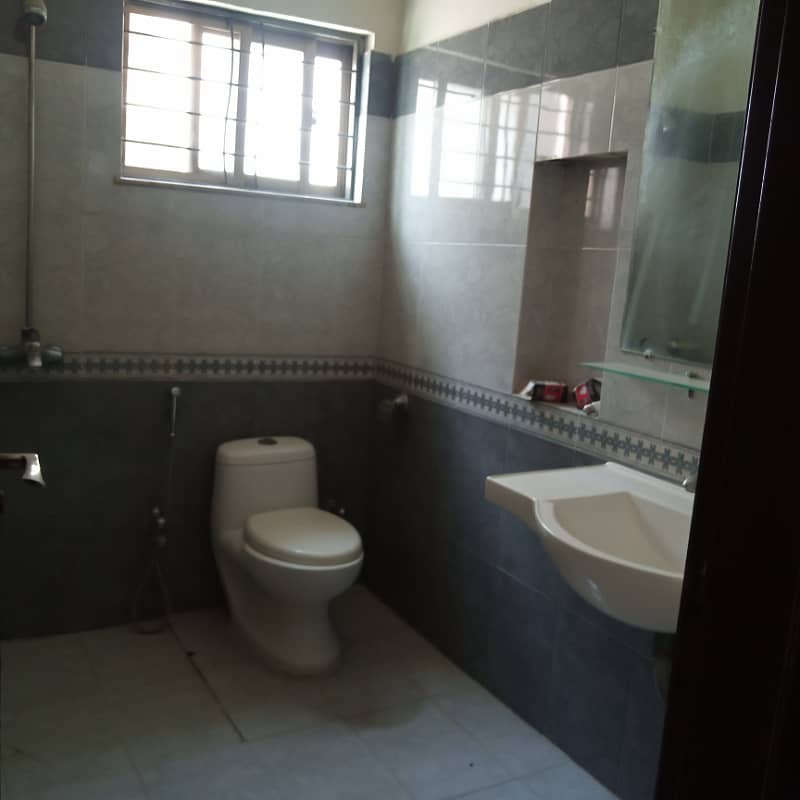 1 Kanal House in Askari 11 Lahore Lahore - Askari - ID-88673