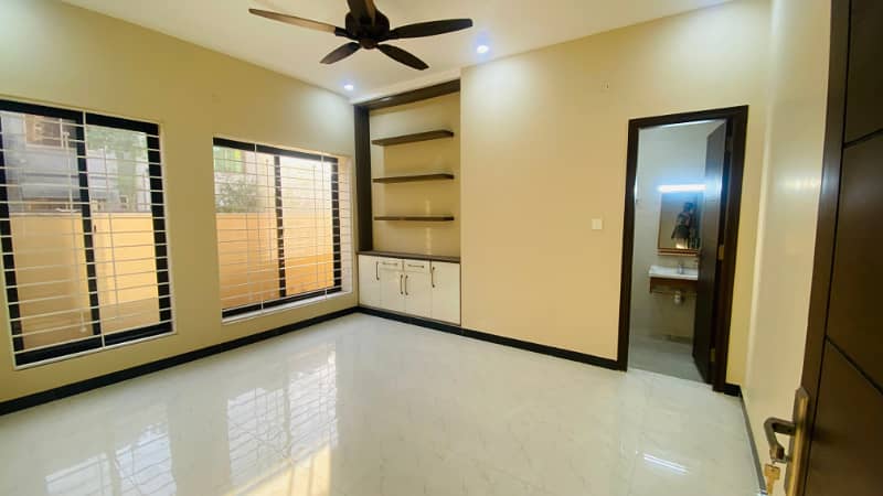 7.2 Marla New Home A quality Construction for sale Wah - Wah Cantt - ID ...