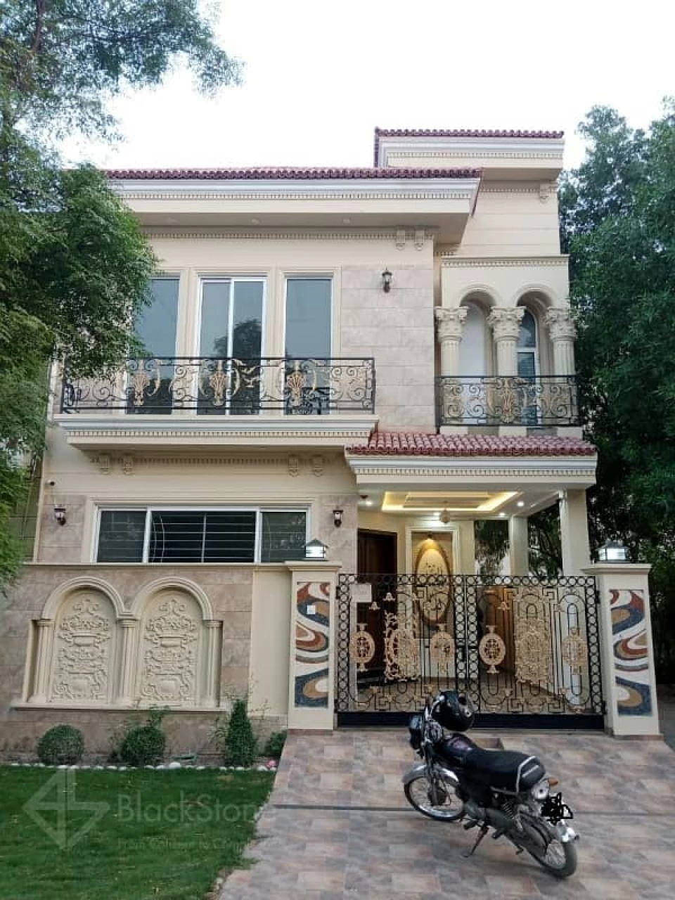 House For Sale in Lahore , House For Sale in DHA , House For Sale in DHA Lahore , House For Sale in DHA , 5 Marla House For Sale In DHA Phase 5 , DHA, Lahore Pakistan,3 Bedrooms Bedrooms, 3 Rooms Rooms, 4 BathroomsBathrooms, House,For Sale,2599