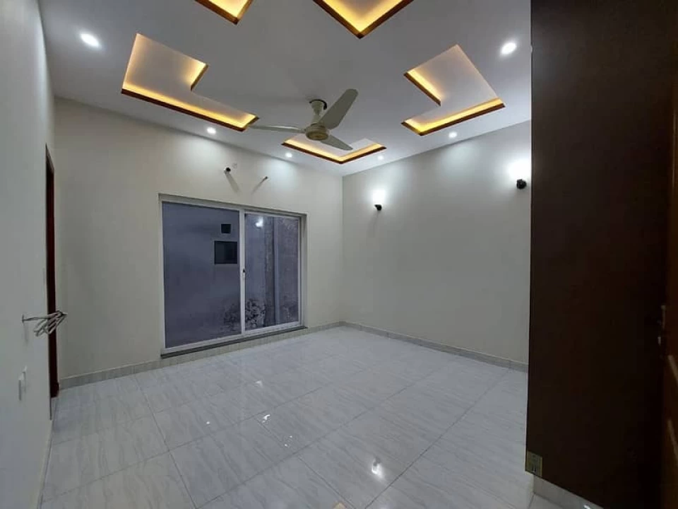 House For Sale in Lahore , House For Sale in Bahria Town , House For Sale in Bahria Town Lahore , House For Sale in Bahria Town - Sector F Bahria Town , 10 Marla House for Sale In Tipu Sultan Block , Bahria Town - Sector F, Bahria Town, Lahore Pakistan,5 Bedrooms Bedrooms, 5 Rooms Rooms, 6 BathroomsBathrooms, House,For Sale,2687
