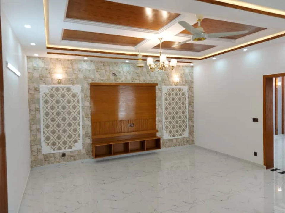 House For Sale in Lahore , House For Sale in Bahria Town , House For Sale in Bahria Town Lahore , House For Sale in Bahria Town , 10 Marla Brand New Luxury House For Sale In E Block , Bahria Town, Lahore Pakistan,5 Bedrooms Bedrooms, 7 BathroomsBathrooms, House,For Sale,2510