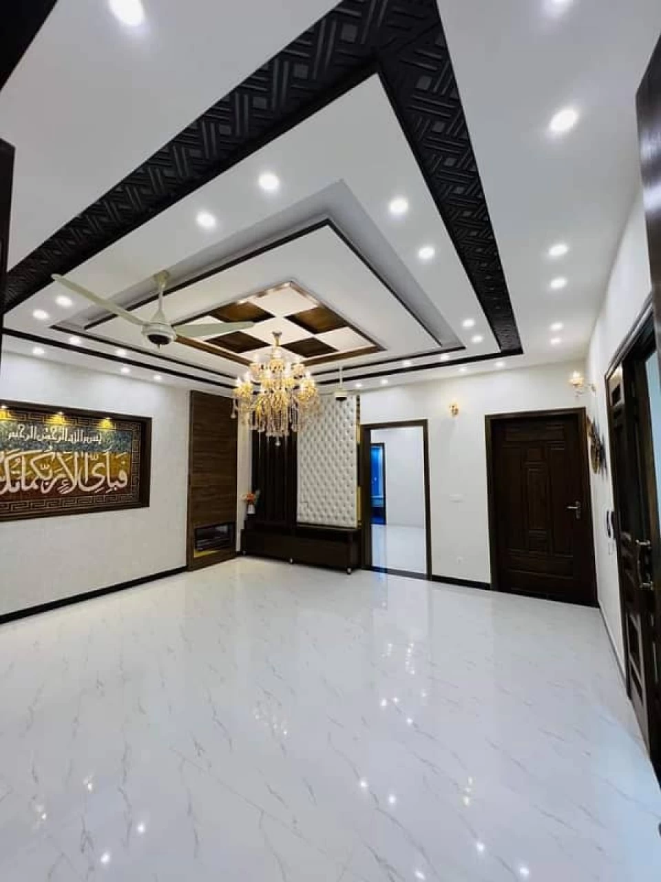 Bahria Town, Lahore Pakistan, 5 Bedrooms Bedrooms, ,7 BathroomsBathrooms,House,For Sale,2488