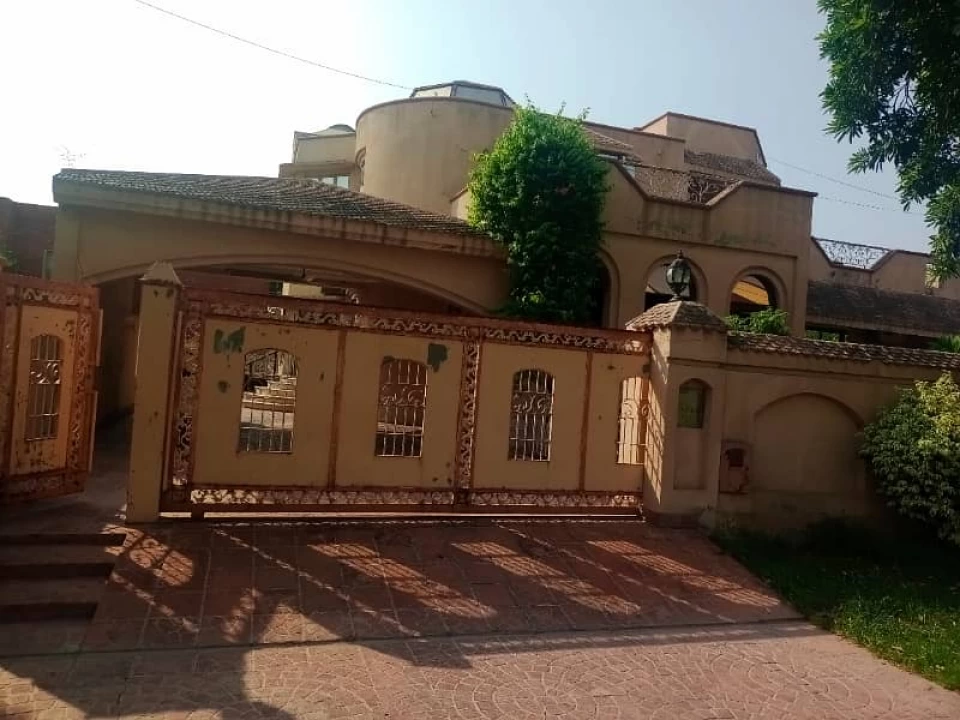 EME Society, Lahore Pakistan, 7 Bedrooms Bedrooms, ,8 BathroomsBathrooms,House,For Sale,2473