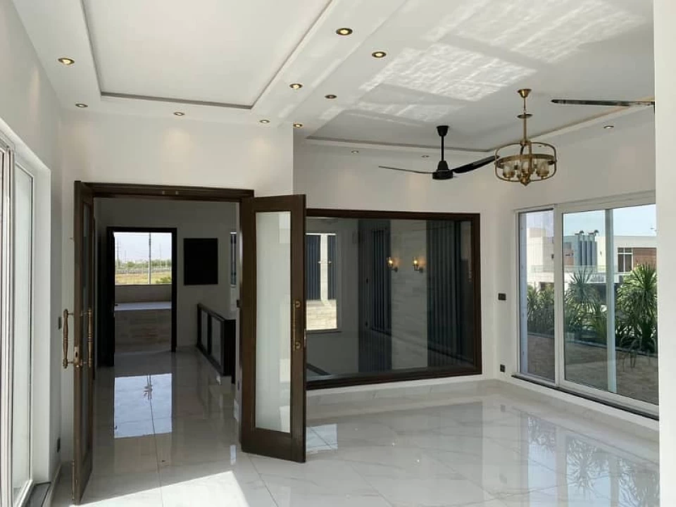 DHA Defence, Lahore Pakistan, 5 Bedrooms Bedrooms, ,5 BathroomsBathrooms,House,For Sale,2484