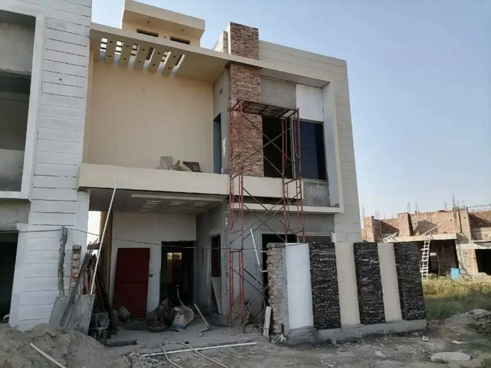 House of 5 marla for sale in dha defence